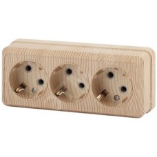 Розетка 3х2P+E, 16А-250В, ОУ, Quadro, сосна
