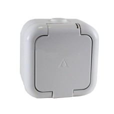 Розетка брызгозащищенная наружная с заземлением IP44